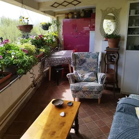 Διαμέρισμα Arles *centre Historique *terrasse *climatisation Fresnes-au-Mont